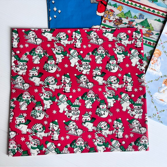 Vintage Christmas Wrapping Paper Bundle 7 Sheets Kids Retro Designs - Picture 2 of 8
